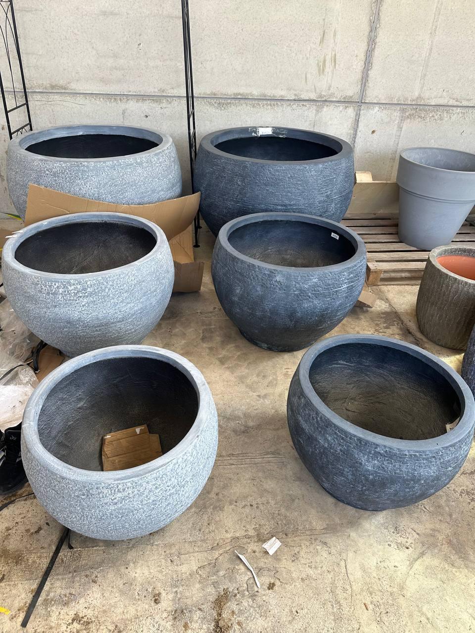 large round fiberglass pots planters - plant pots uk
