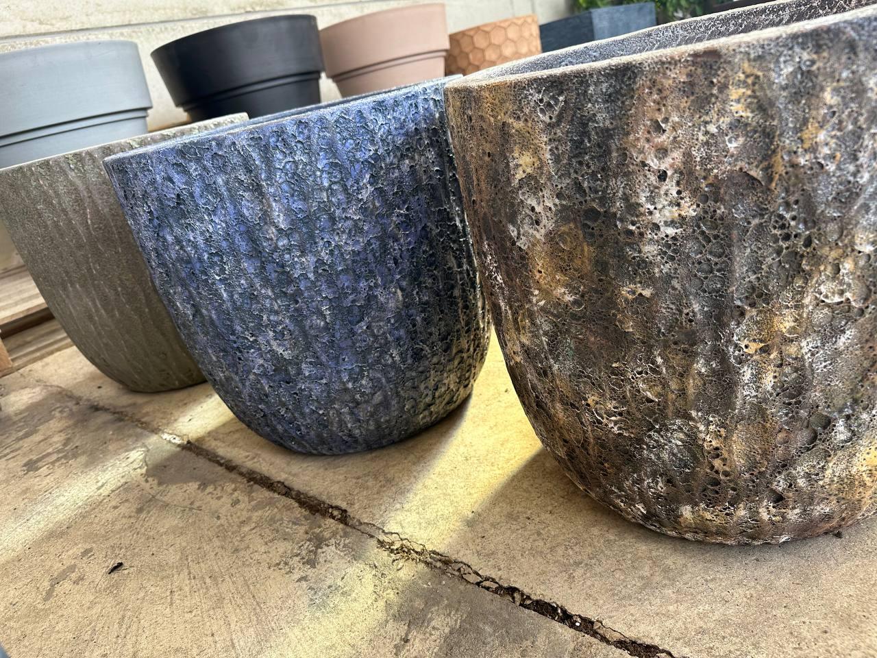 Large Lava Stone Effect Ceramic Pots - plant pots uk